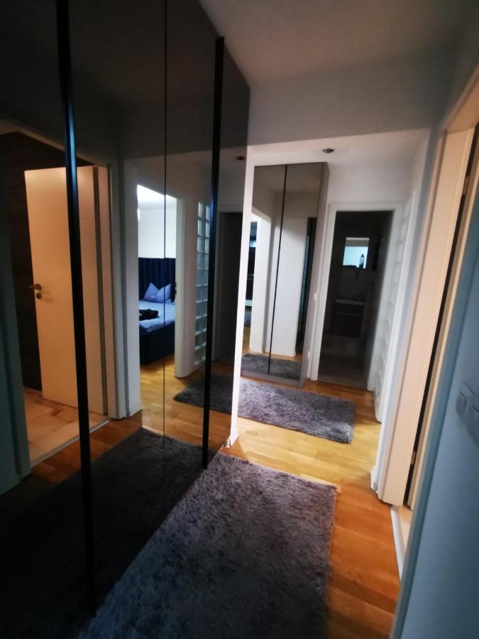 Luxury Apartment. 10 Minutes Taxi Ride To Center Timişoara Exterior foto